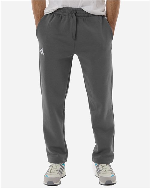 Adidas AT215 - Black