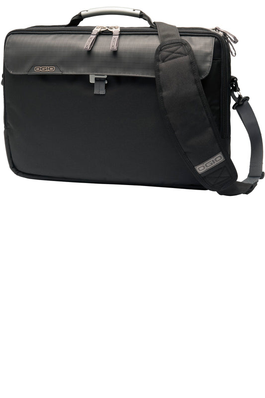 OGIO Pursuit Messenger. 417053 - Black