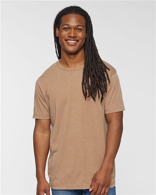 LAT 6902 - Washed Plum