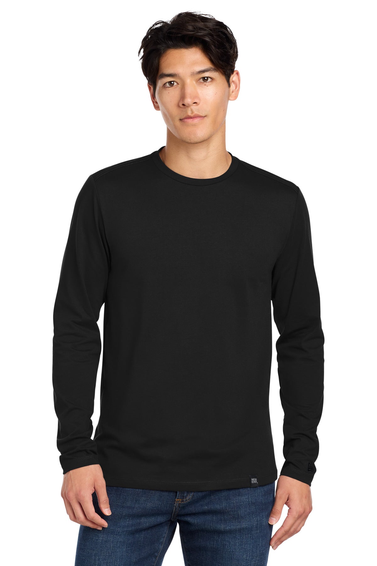 New Era  Heritage Blend Long Sleeve Crew Tee. NEA102 - Black