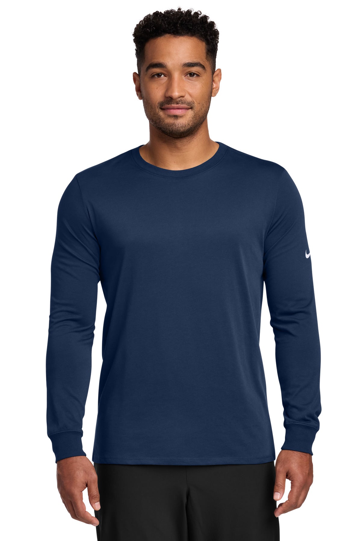 Nike Dri-FIT Cotton/Poly Long Sleeve Tee. NKBQ5230 - College Navy