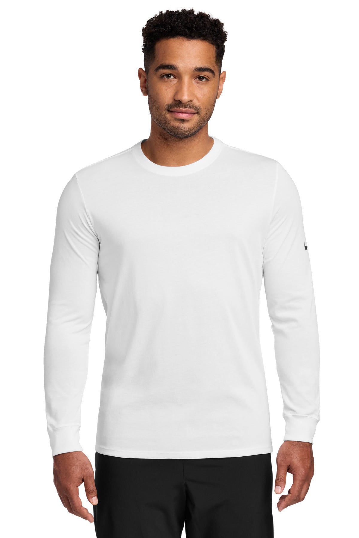 Nike Dri-FIT Cotton/Poly Long Sleeve Tee. NKBQ5230 - White